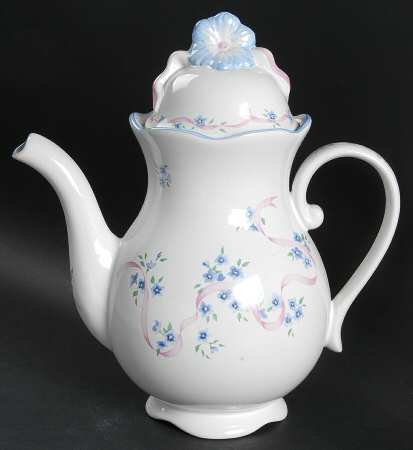 Jessica Coffee Pot & Lid