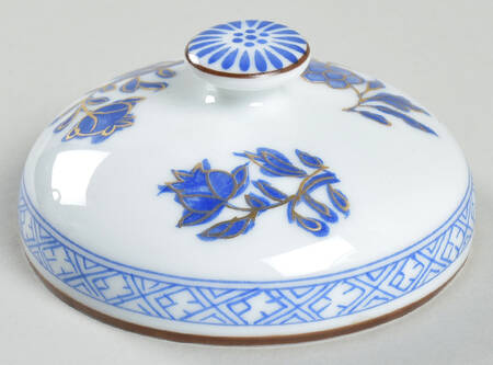 Kan Sou (White Background) Lid for Teapot