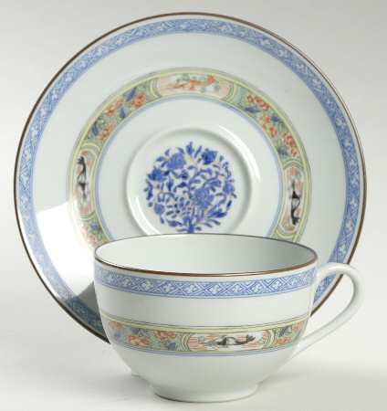 Kan Sou (Celadon Background) Flat Cup & Saucer Set