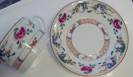 Ching King Flat Cup & Saucer Set