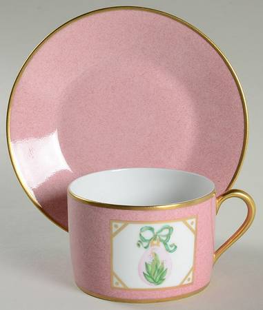 St. Petersbourg Flat Cup & Saucer Set