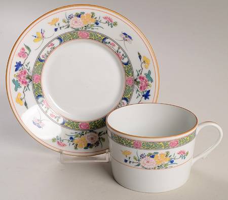 Tung Hai Flat Cup & Saucer Set