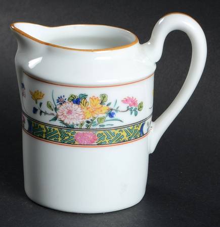 Tung Hai Creamer