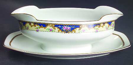 PUN1 Gravy Boat with Attached Underplate