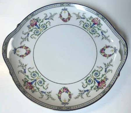 PUN2 Handled Cake Plate