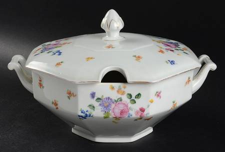 3220 Octagonal Tureen & Lid