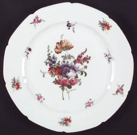 PUN26 Dinner Plate