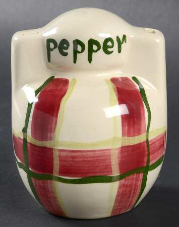 Normandy Plaid Pour & Shake Pepper Shaker