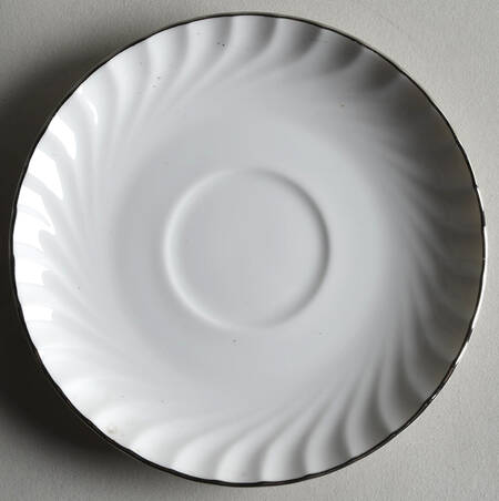 Estate Saucer