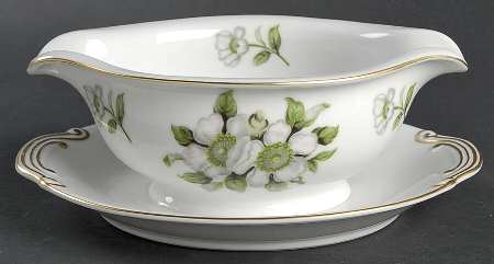 Janet Gravy Boat with Attached Underplate
