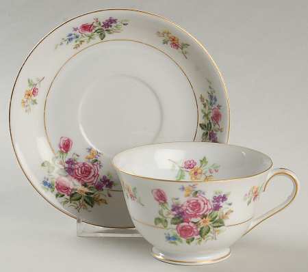 Melody Footed Cup & Saucer Set