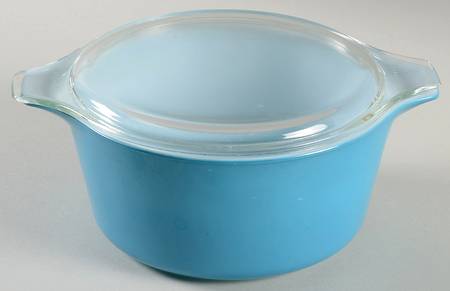 Blue 1.5 Qt Round Covered Casserole