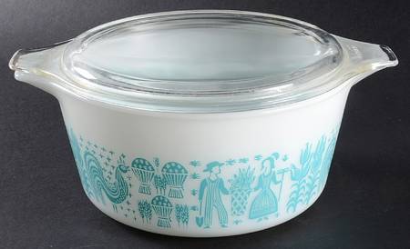 Butterprint Turquoise 1.5 Qt Round Covered Casserole