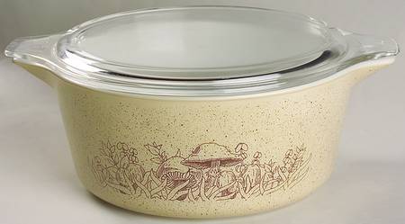 Forest Fancies 2.5 Qt Round Covered Casserole