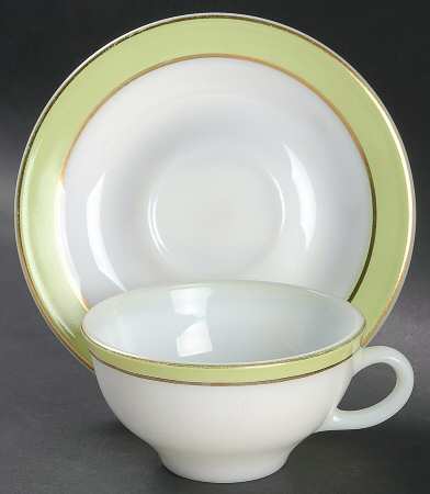 PYR4 Flat Cup & Saucer Set