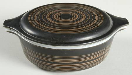 Terra 1 Pt Round Covered Casserole
