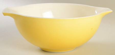 Yellow (Light Pale) 10" Cinderella Mixing Bowl