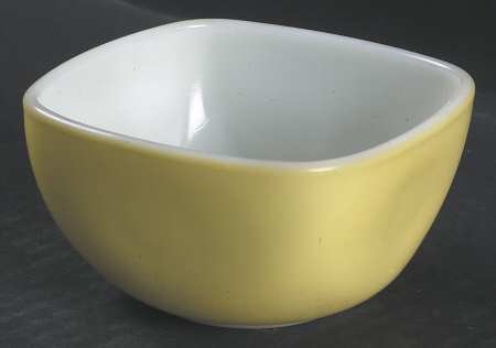 Yellow (Light Pale) Ramekin