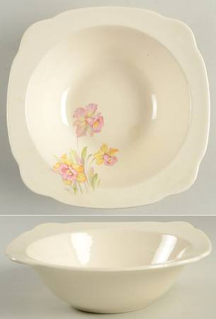 Jonquil (Scalloped, No Trim) Square Vegetable Bowl