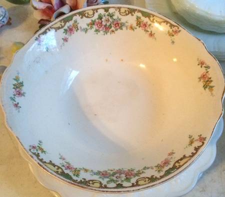 PCP92 9" Round Vegetable Bowl