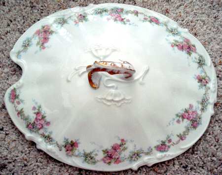 POY119 Lid for Tureen