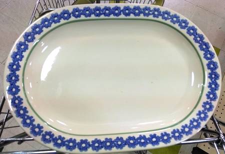 Sunnydale 14" Oval Serving Platter