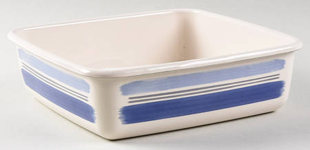 Rio 8" Metal Square Baker