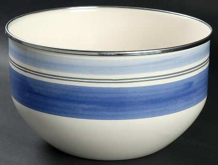 Rio 7 3/4" Metal Bowl