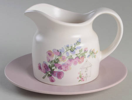 Cape May Round Gravy Boat & Underplate
