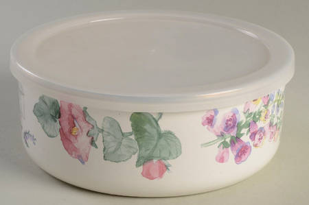 Cape May 6 5/8" Metal Bowl W/Plastic Lid