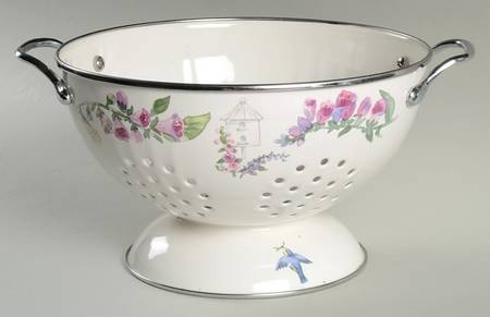 Cape May Metal Colander