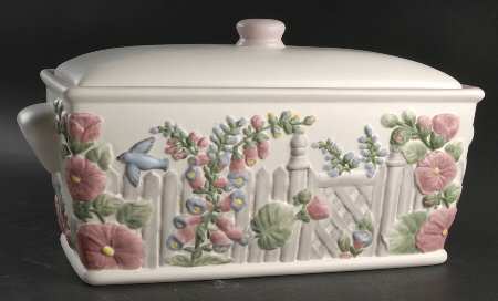 Cape May Bread Box & Lid