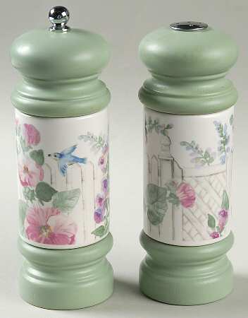 Cape May Salt Mill & Pepper Mill Set