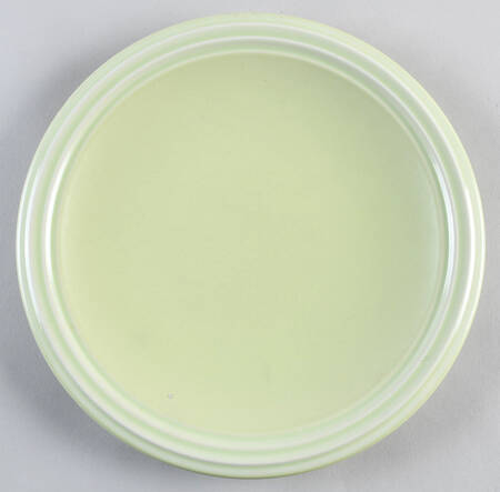 Terrace Pistachio (Green) by Pfaltzgraff