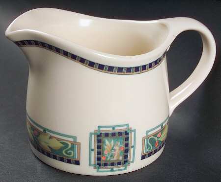 Forest Gravy Boat