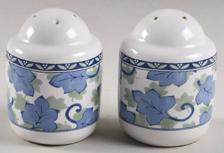 Blue Isle Salt & Pepper Set