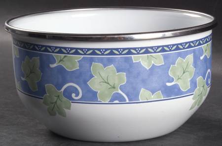 Blue Isle 5 3/4" Metal Bowl