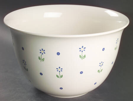 Cloverhill Floral Round Great Bowl