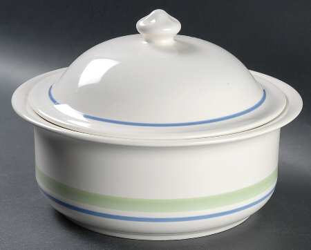 Cloverhill Band 2.5 Qt Round Covered Casserole