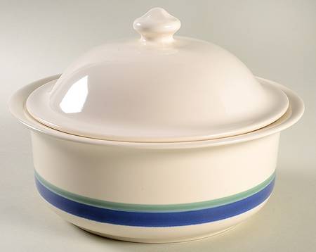 Wyngate Band 2 Qt Round Covered Casserole