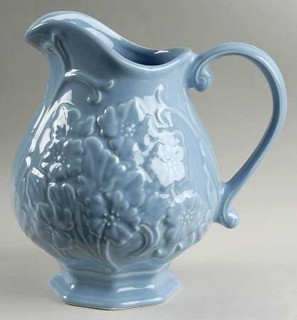 Petals 64 Oz Pitcher