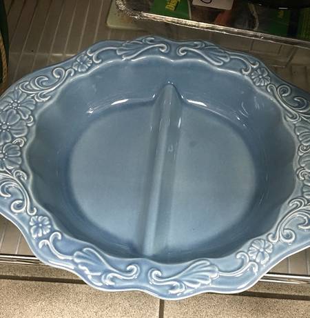 Petals 15" Oval Divided Vegetable Bowl