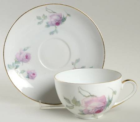 2005 Flat Cup & Saucer Set