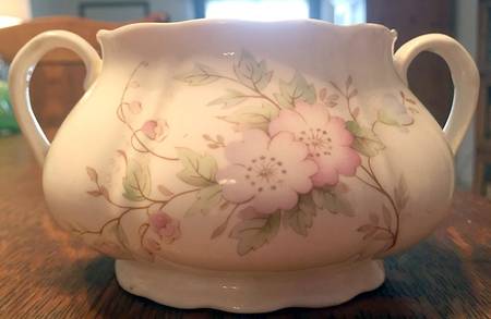 Annabelle Sugar Bowl No Lid