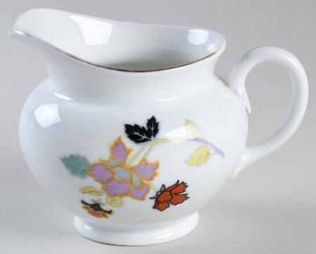 10882 Creamer