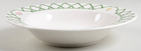 Garden Trellis Rim Soup Bowl