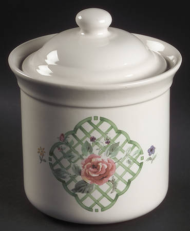 Garden Trellis Medium Canister & Lid