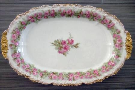 POY141 17" Oval Serving Platter