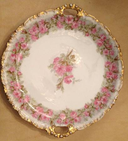 POY141 Handled Cake Plate