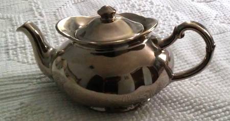 Hamilton Teapot & Lid